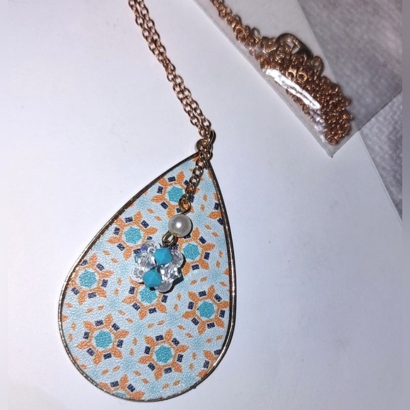 Groovy Leather Pendant with Dangling Charm of choice - Picture 10 of 17